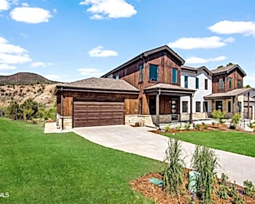 ArcWest-Architects-Gypsum duplex exterior